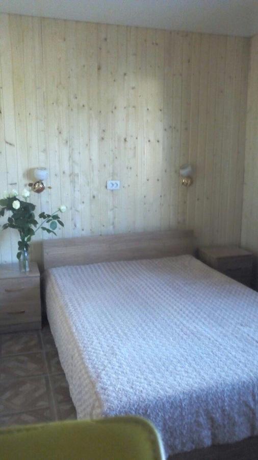 Guest House On Sayat-Nova 7A Alakhadzi Екстер'єр фото